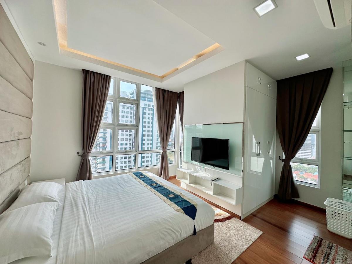 Infinity 28 Hotel And Residence Phnom Penh Esterno foto