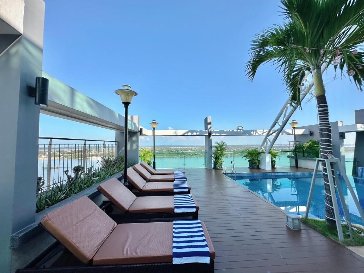 Infinity 28 Hotel And Residence Phnom Penh Esterno foto