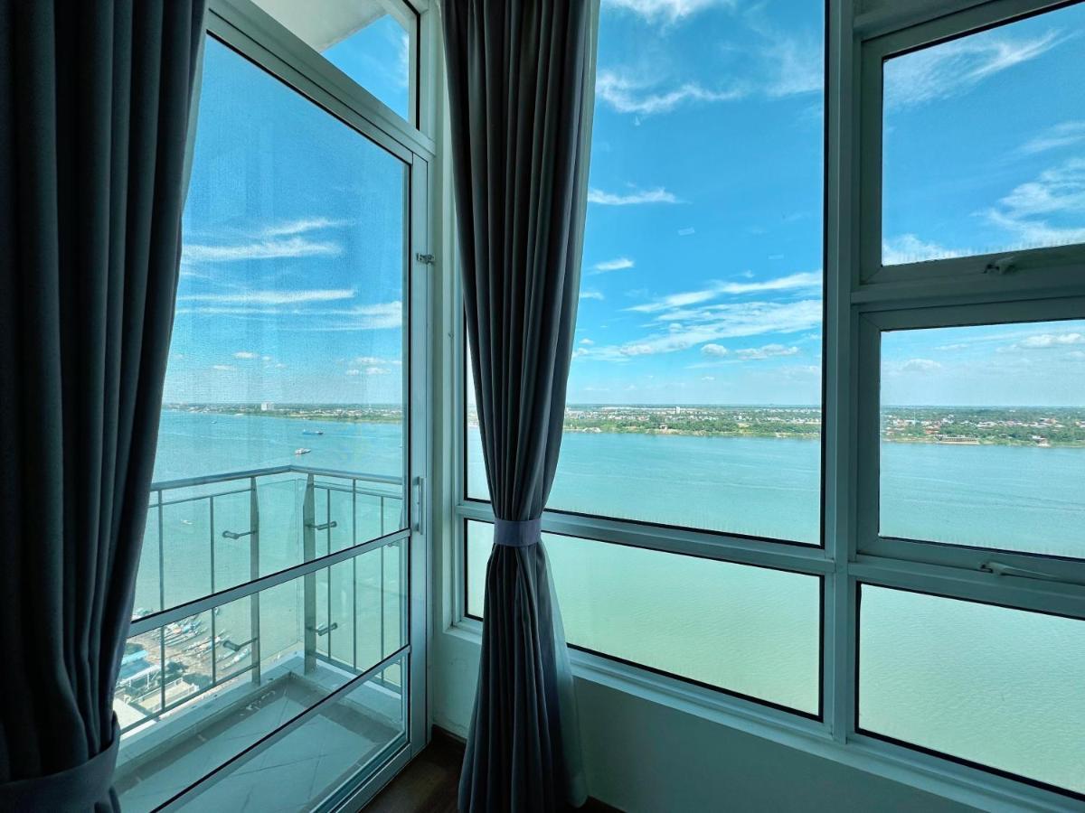 Infinity 28 Hotel And Residence Phnom Penh Esterno foto