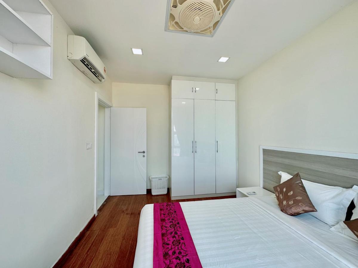 Infinity 28 Hotel And Residence Phnom Penh Esterno foto