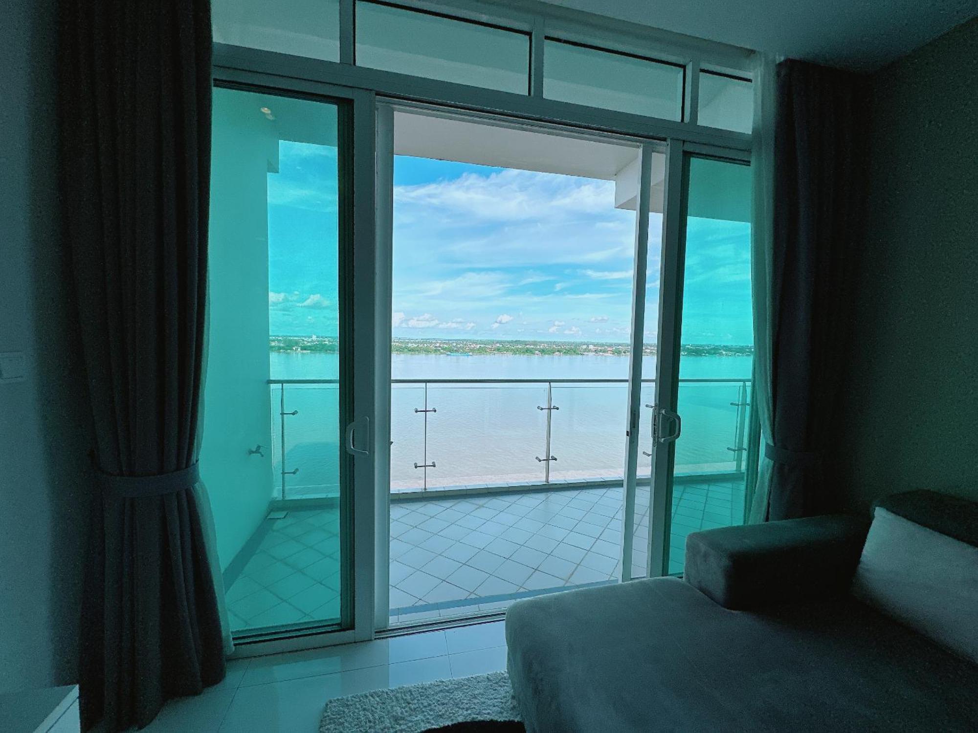 Infinity 28 Hotel And Residence Phnom Penh Esterno foto