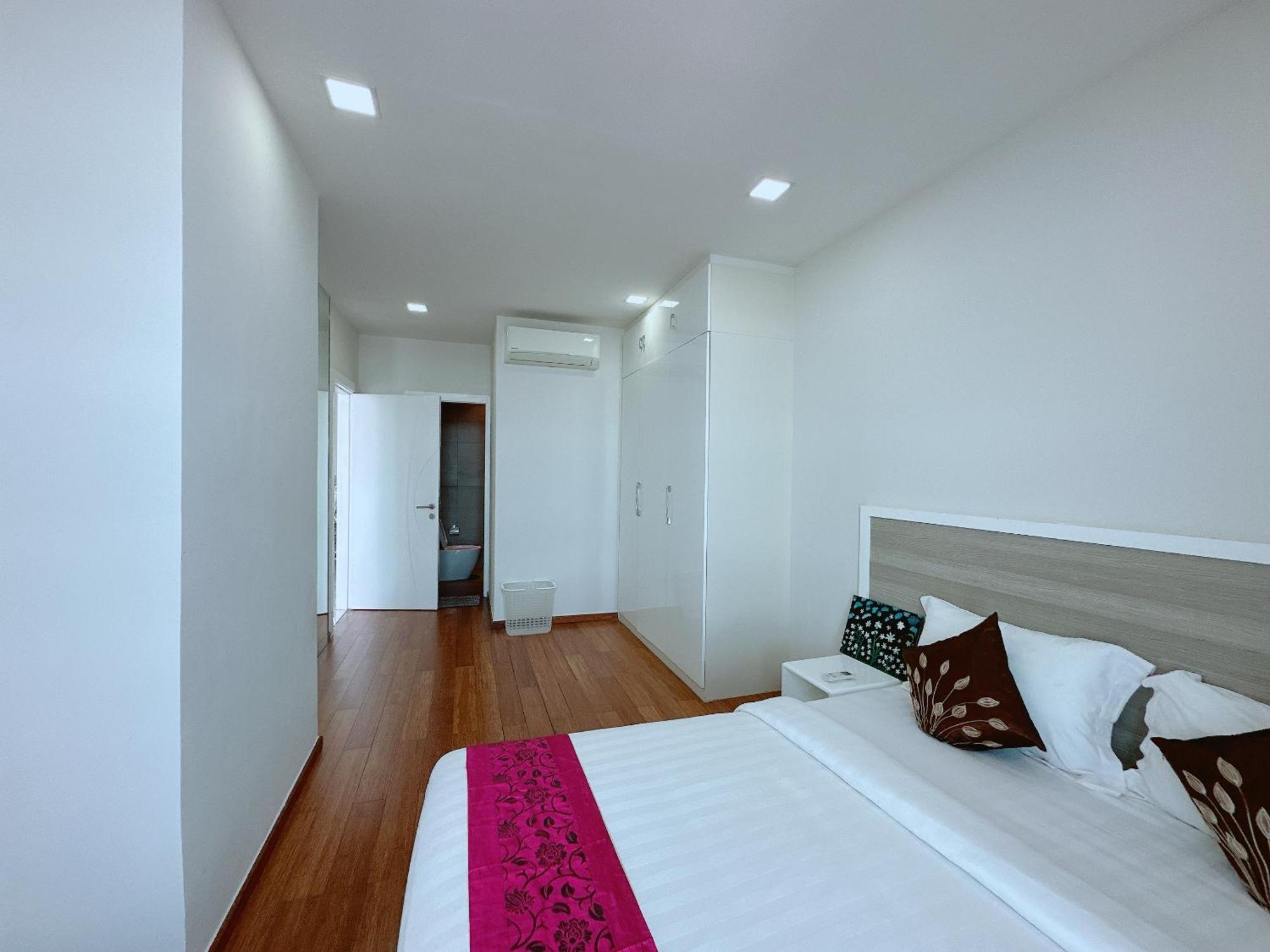 Infinity 28 Hotel And Residence Phnom Penh Esterno foto